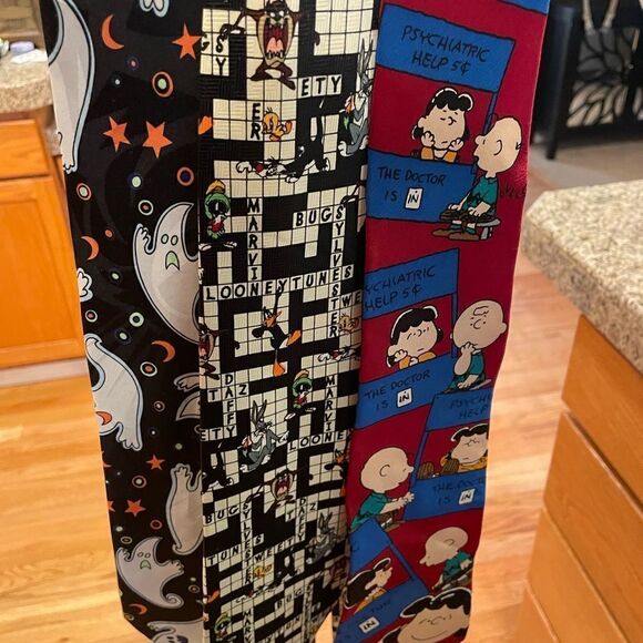 Vintage Ties Peanuts Looney Tunes Halloween made in Korea - Picture 2 of 14